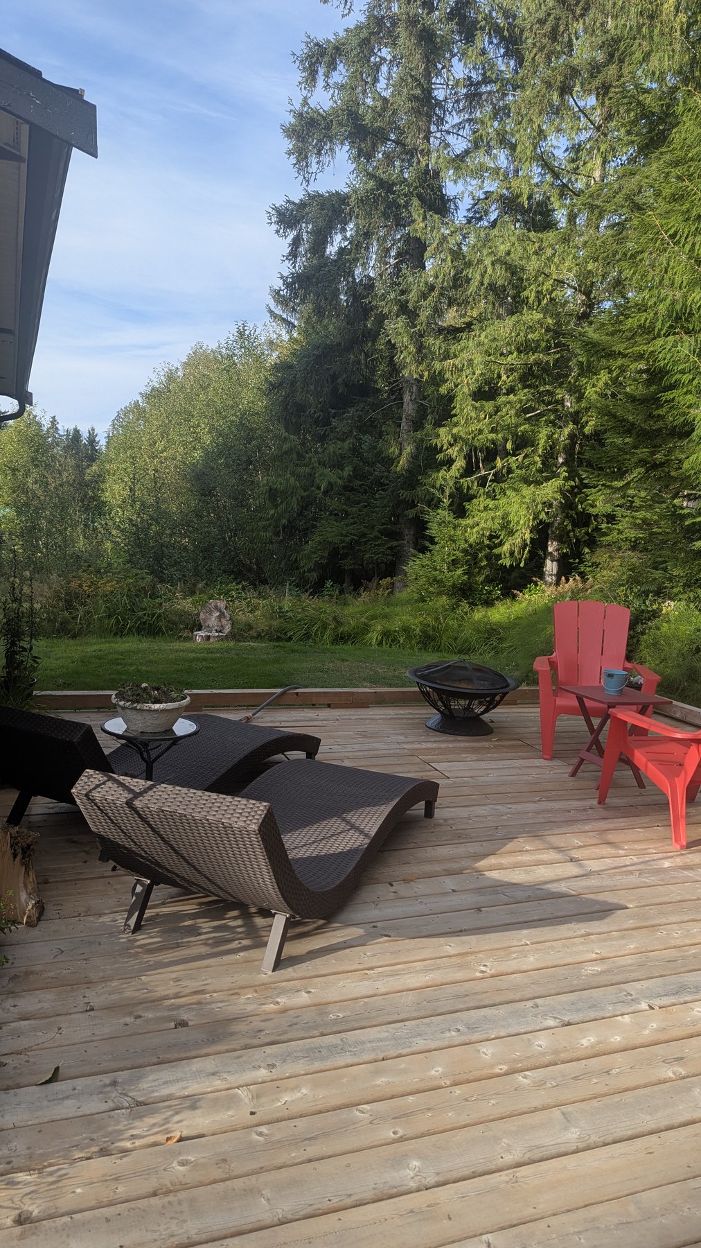 Emmy Cottage interior and amenities